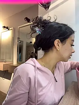 ChloeRosses online show from 04/19/26, 08:22