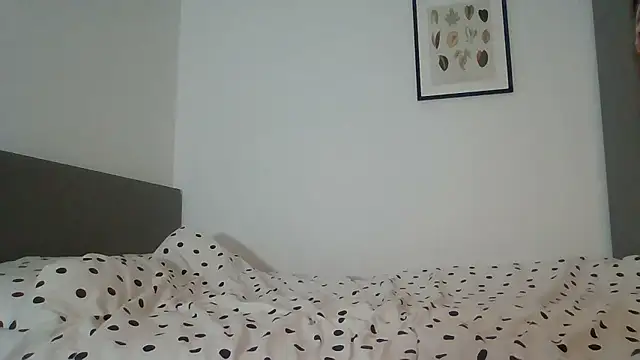 lunaeclipse12 online show from 01/13/26, 12:16