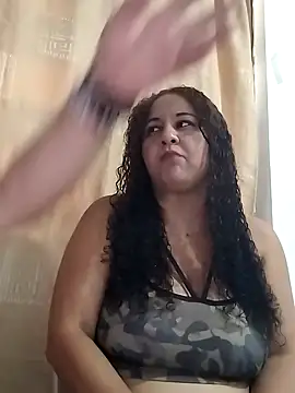 MEYBELLATINA online show from 10/29/25, 08:32