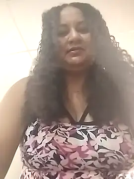 MEYBELLATINA online show from 02/14/26, 08:49