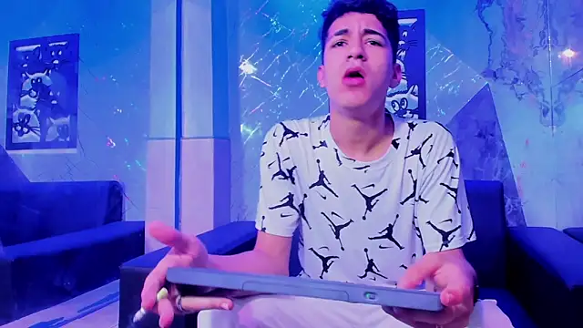Stiben boy online show from 05/17/26, 12:01