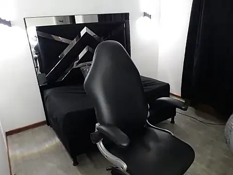 MarianaRojas  online show from 03/02/26, 03:09