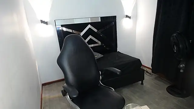 MarianaRojas  online show from 03/14/26, 11:32