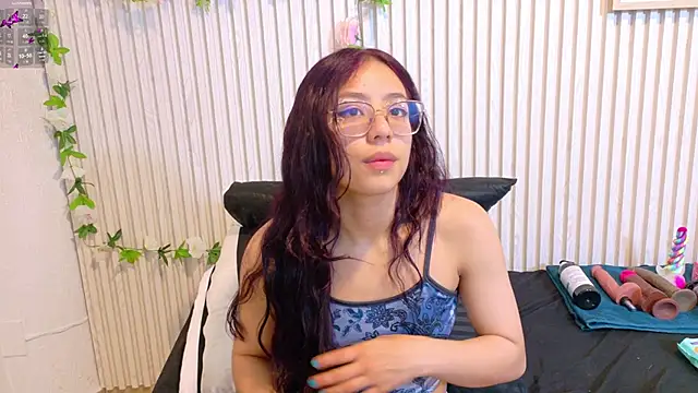 Abrilmirren online show from 03/21/26, 11:04