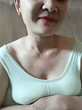 Paul-paul11 online show from 10/23/25, 01:05