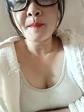 Paul-paul11 online show from 12/01/25, 12:15