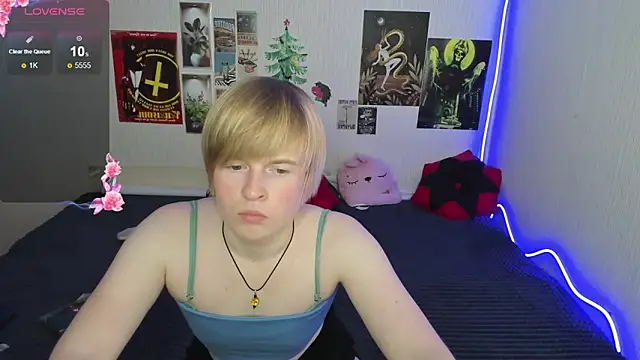 Cattie w  online show from 01/17/26, 01:21