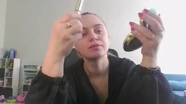 Cynoraye online show from 02/12/26, 10:21