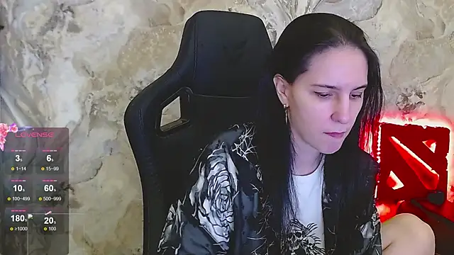 Snapshot of Irwi_Tomboy chatting on 05/20/26, 05:08 Irwi Tomboy online show from 05/20/26, 05:08