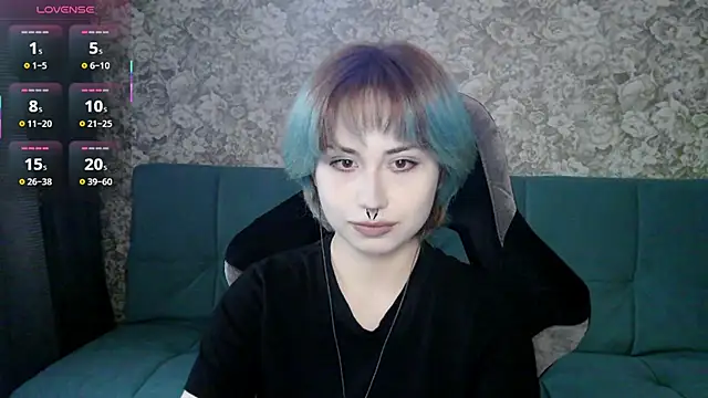 LeisaHopperstad online show from 04/24/26, 02:19