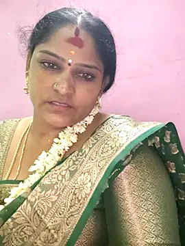 navyasree143 online show from 10/02/25, 05:31