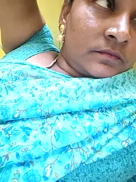 navyasree143 online show from 10/05/25, 02:48