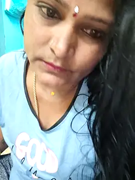 navyasree143 online show from 11/10/25, 02:32