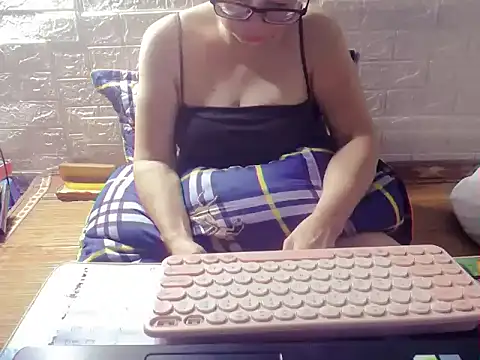 hyhy 99 online show from 10/03/25, 12:29