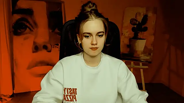 JuneWoods online show from 04/24/26, 12:40