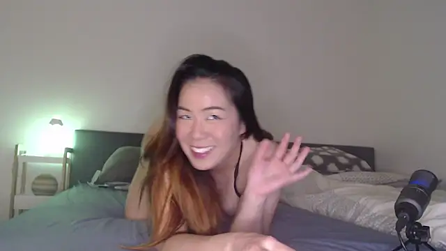 blueburrypie online show from 10/14/25, 12:50