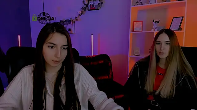 leslie bird online show from 04/15/26, 12:23