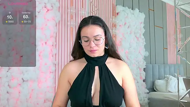 GabiBatista online show from 11/05/25, 05:07