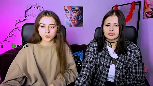 rebecca smile online show from 12/17/25, 08:15