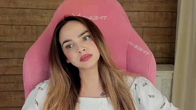 Snapshot of AnitaVenture chatting on 05/15/26, 04:41 AnitaVenture online show from 05/15/26, 04:41