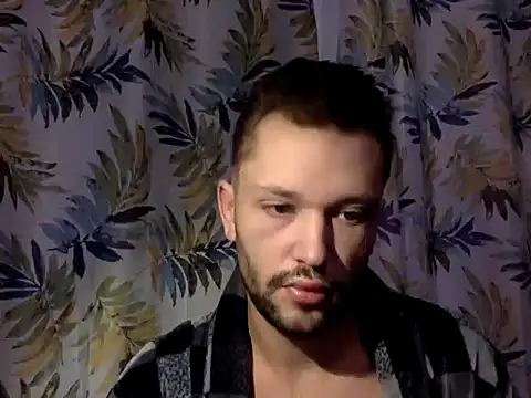 Snapshot of babykriss chatting on 10/03/25, 07:49 babykriss online show from 10/03/25, 07:49