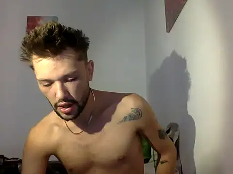 Snapshot of babykriss chatting on 10/08/25, 09:29 babykriss online show from 10/08/25, 09:29