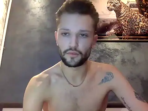 Snapshot of babykriss chatting on 10/10/25, 12:48 babykriss online show from 10/10/25, 12:48