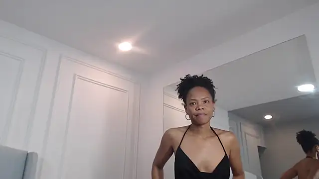 ChantalGarner online show from 10/27/25, 01:15