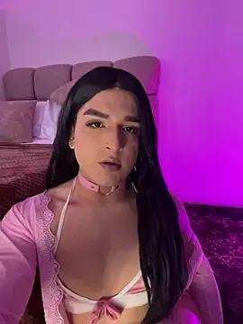 Dania Oconor online show from 11/24/25, 10:20