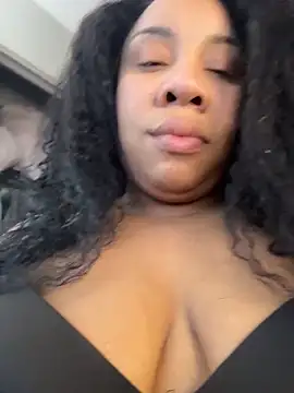 NeliaHexxen online show from 02/13/26, 03:57