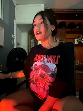 Snapshot of Anahi_Malkova chatting on 10/23/25, 06:56 Anahi Malkova online show from 10/23/25, 06:56