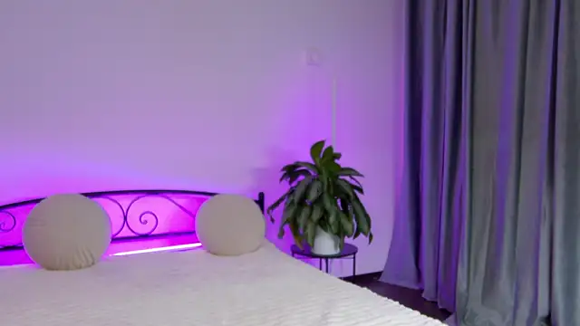 KariDollar online show from 11/23/25, 02:06