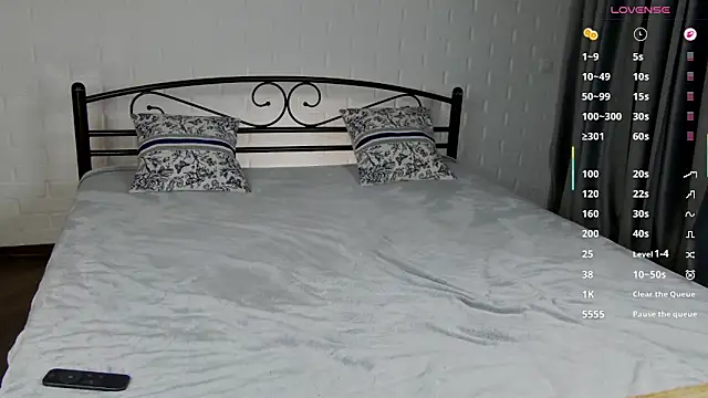 KariDollar online show from 03/10/26, 09:20