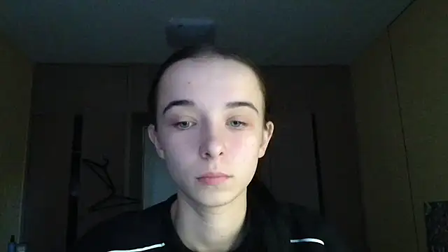 Emilia Light online show from 10/14/25, 05:19