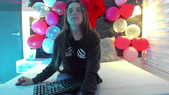 ZOE LE online show from 02/14/26, 11:51