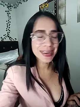 YaraDuartee online show from 02/03/26, 12:53