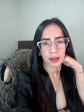 Snapshot of YaraDuartee chatting on 03/21/26, 02:27 YaraDuartee online show from 03/21/26, 02:27