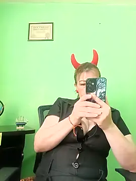 VANESSA  01 online show from 11/01/25, 02:08