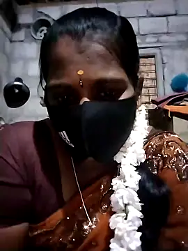 Tamil Hot Sandy online show from 11/13/25, 05:56