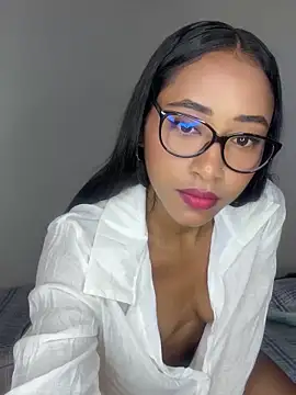 Soleyma  online show from 09/30/25, 01:38