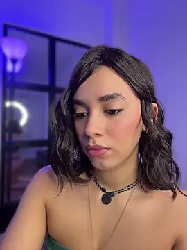 Capricho 01 online show from 04/17/26, 06:33