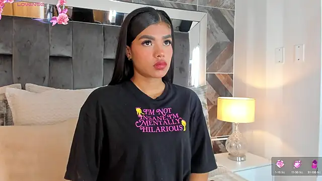 NaylaGrey online show from 11/07/25, 12:16