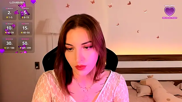 AmyVilvet  online show from 10/25/25, 08:58