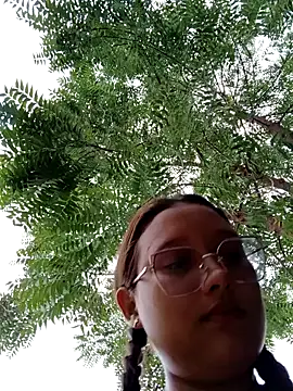 young dairy01 online show from 10/16/25, 12:06