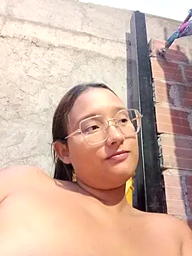 young dairy01 online show from 11/21/25, 10:41