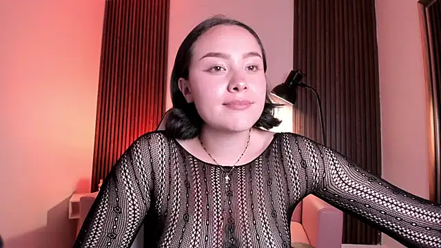 Snapshot of MAGIC_VERA chatting on 07/07/26, 06:47 MAGIC VERA online show from 07/07/26, 06:47