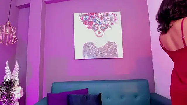 Snapshot of Alessiia__ chatting on 11/15/25, 03:04 Alessiia online show from 11/15/25, 03:04