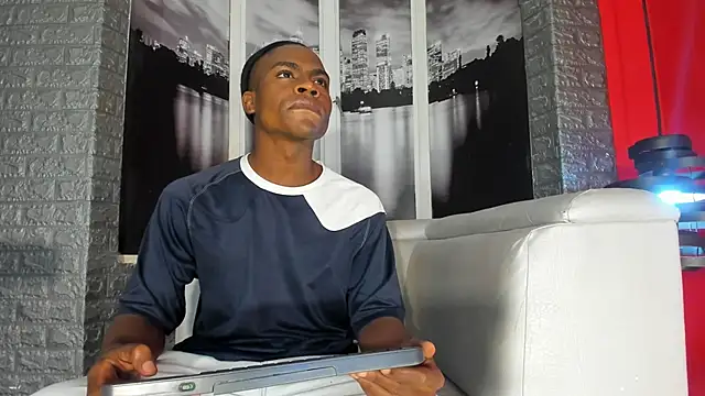 Snapshot of george_lance chatting on 10/16/25, 03:51 george lance online show from 10/16/25, 03:51