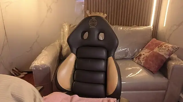  ceeleste cute  online show from 01/14/26, 07:30