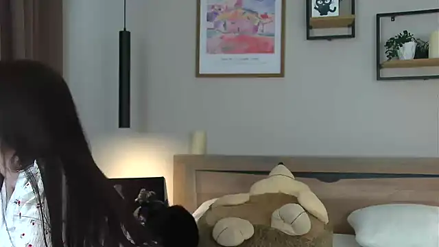 Snapshot of AnaMoonlight chatting on 04/23/26, 12:51 AnaMoonlight online show from 04/23/26, 12:51